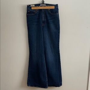 Levi’s Premium Ribcage Bell Dark Jeans 29